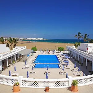 https://las-costas.puertodelcarmen-hotels.org