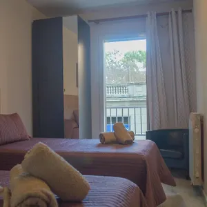 Alogar 2*, Barcelona Spanyolország